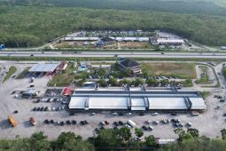 Sebanyak 5.775 kendaraan balik ke Medan  lintasi Tol Kualanamu