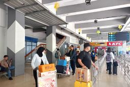 Pemudik bersyukur bisa dapat diskon tiket pesawat saat libur Lebaran