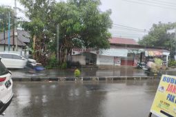 Waspada angin kencang di sebagian wilayah Kalsel