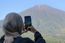 Tajuk ANTARA NTB - Kenaikan tarif dan ujian tata kelola Rinjani