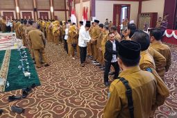 Tingkat kehadiran pegawai di hari pertama kerja 98 persen