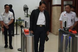 Dirut KAI tinjau tiga stasiun akan direnovasi di Daop Jember