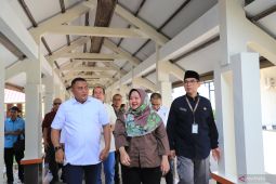 Bupati Bogor sidak layanan kesehatan dan pendidikan usai libur Lebaran