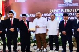 Alexander Wilyo ajak seluruh masyarakat bersatu membangun Ketapang