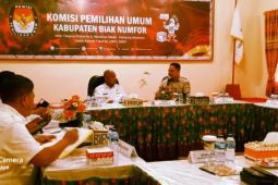 KPU Biak Numfor evaluasi kinerja penyelenggara pilkada jelang PSU Papua