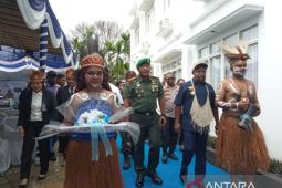 Pemkab Jayapura komitmen tertibkan keramba ikan Danau Sentani