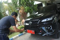 Bupati Situbondo beri penjelasan soal pembelian mobil dinas forkopimda