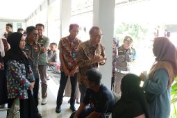 Bupati Belitung desak RSUD Marsidi Judono benahi pelayanan
