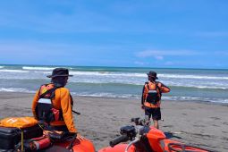 Basarnas tutup operasi pencarian wisatawan terseret ombak Pantai Parangtritis