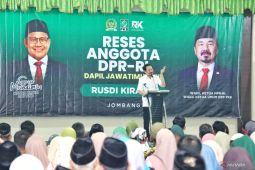 Rusdi Kirana bagikan 40 paket umrah kepada konstituen di Jatim