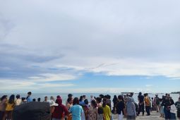 SAR cari dua remaja terseret ombak di Agam