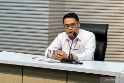 KPK sita barang bukti elektronik dan sepeda motor dari rumah Ridwan Kamil