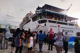 Pemudik di Pelabuhan Bima pada arus mudik dan balik alami lonjakan