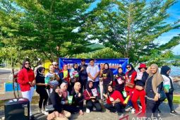 Pelni dan Pelindo gelar senam sehat dukung gerakan Kota Bima BISA