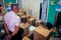 Wawali Bogor gerebek rumah merangkap gudang minuman keras di Ciheuleut