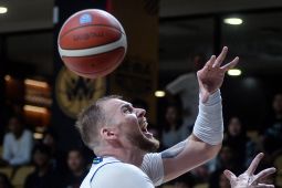 RANS Simba Bogor masih kokoh di puncak Klasemen IBL 2025 usai 12 kemenangan beruntun