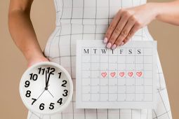 Jalan Kaki Terbukti Efektif Kurangi Nyeri Menstruasi pada Remaja Putri