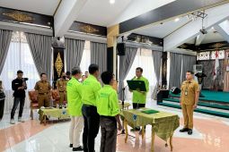 Bupati Batanghari lantik pengurus forum TJSLBU