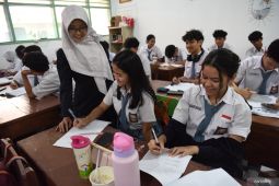 Anggota DPR nilai penjurusan IPA-IPS-Bahasa SMA perlu dikaji matang