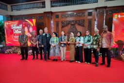 Komisi VII DPR RI bangga dengan industri batik Kota Mojokerto
