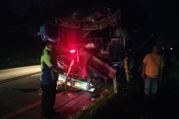 Kecelakaan tol Cipali pagi tadi: 8 Orang Luka, 1 Luka Berat