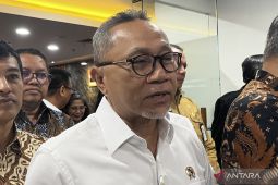 Menko Zulhas targetkan kelembagaan Kopdes Merah Putih rampung Juli 2025