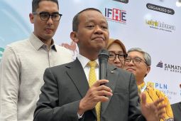 Bahlil minta masyarakat bantu pemerintah isi kas negara yang kosong, benarkah? Cek faktanya