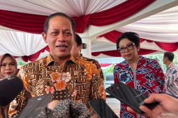 KLH dukung pemprov Bali larang air minum kemasan kecil