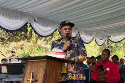 Elvis Tabuni komitmen wujudkan kesejahteraan masyarakat Puncak
