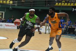 Brandon Lee McCoy masih memimpin top rebound IBL 2025 sampai pekan ke-18