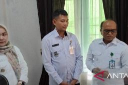 Wali Kota Letnan pastikan pelayanan Eazy Pasport 2025 berjalan baik