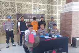 Polres Jembrana-Bali tangkap pencuri barang elektronik di pura