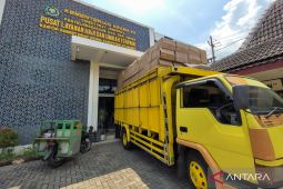 Kemenag Situbondo distribusikan koper calon haji secara bertahap