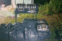 Satgas Pamtas gagalkan penyelundupan 360 botol miras