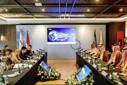 Menteri Industri Arab Saudi mengunjungi MIND ID bahas kerja sama mineral