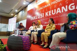 OJK Kalbar mendorong perempuan cerdas finansial