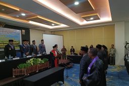 Ketua dan enam anggota DPRK Puncak masa bakti 2024-2029 resmi dilantik