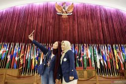 Spektrum - 70 Tahun KAA Bandung refleksi strategis langkah diplomasi Indonesia