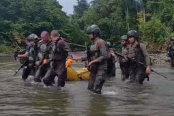 KKB Ternus Enumbi tembak dua anggota Brimob di Puncak Jaya