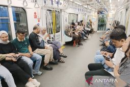 Hari ini naik MRT Jakarta hanya Rp1