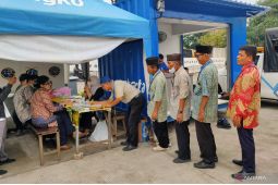 Transjakarta tes urine dan nafas sebanyak 100 sopir Mikrotrans