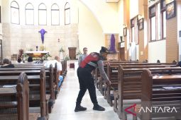 Polisi Mojokerto Kota sterilisasi gereja jelang ibadah Paskah