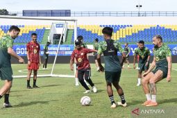 Liga 1 - Jauh degradasi, Barito Putera pertajam serangan hadapi Persis