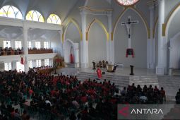 Ribuan umat Kristiani Jumat Agung di Kendari