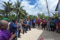 Bupati Jayapura mendorong kampung hidupkan BUMKam