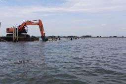 Banten bongkar sisa pagar laut di Kabupaten Tangerang