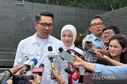 Hukum sepekan, jamaah haji ilegal sampai RK laporkan Lisa Mariana