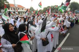 Ribuan warga ikuti Aksi Bela Palestina di Surabaya