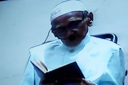 Guru Tabrani Basri ungkap keutamaan membantu atau tolong menolong