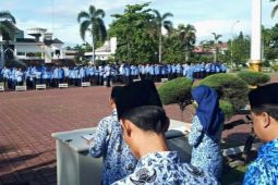 Pengurus baru Korpri Karawang diminta tuntaskan masalah "kadedeuh" Korpri